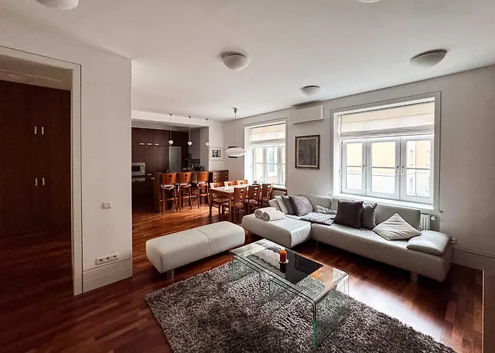 Appartamento 29 Old Town, 2 Bathrooms, Ac, Quiet *