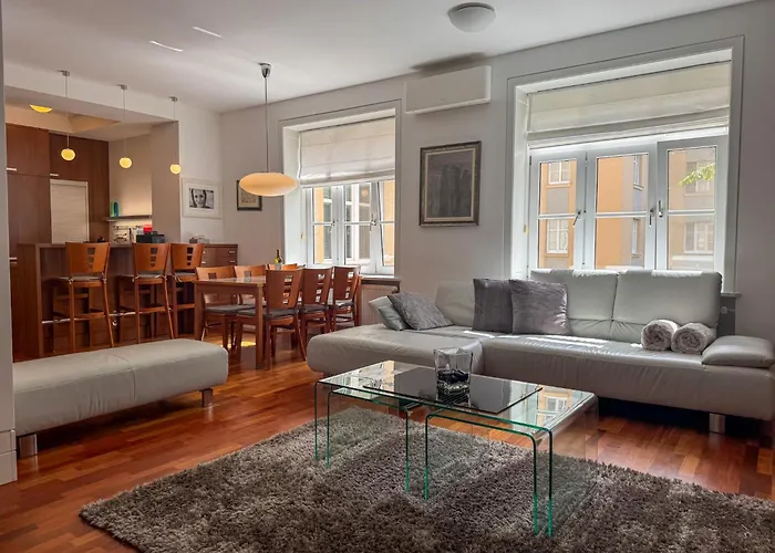 29 Old Town, 2 Bathrooms, Ac, Quiet Appartamento Bratislava