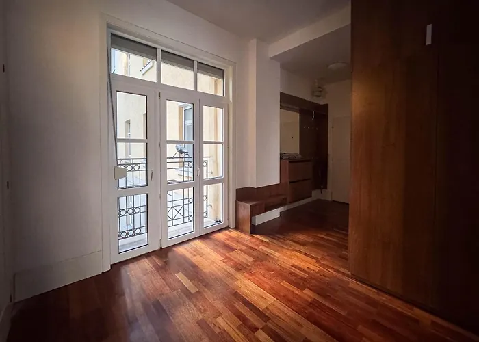 Апартаменты 29 Old Town, 2 Bathrooms, Ac, Quiet